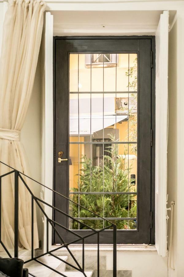 Il Salotto Di Nonna Cornelia 2 Hotel Napoli Ngoại thất bức ảnh