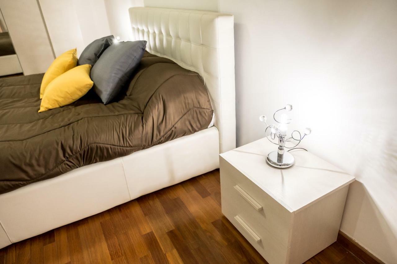 Il Salotto Di Nonna Cornelia 2 Hotel Napoli Ngoại thất bức ảnh