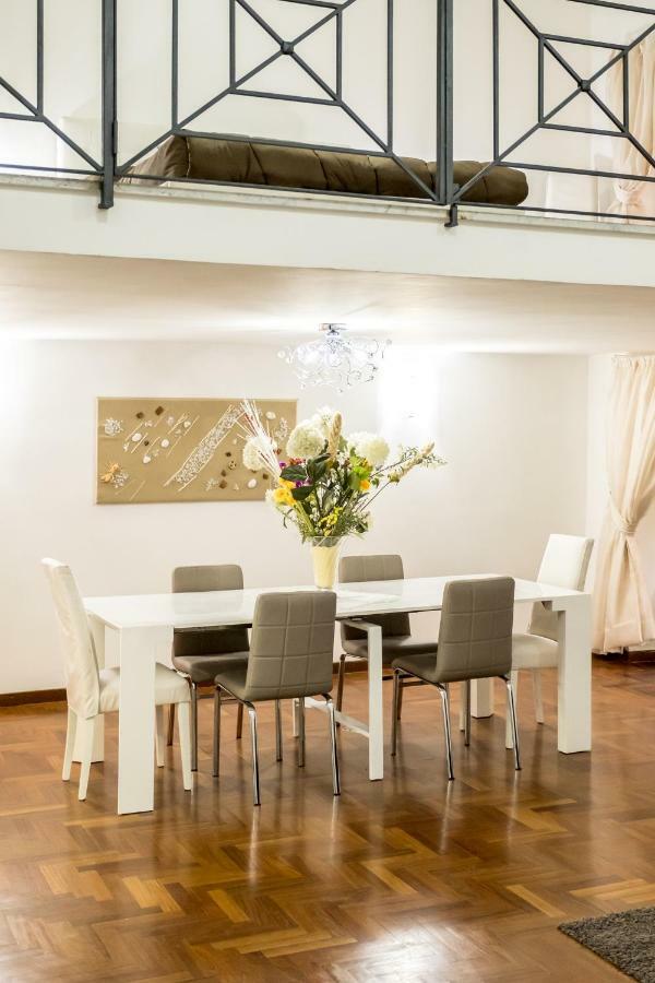Il Salotto Di Nonna Cornelia 2 Hotel Napoli Ngoại thất bức ảnh