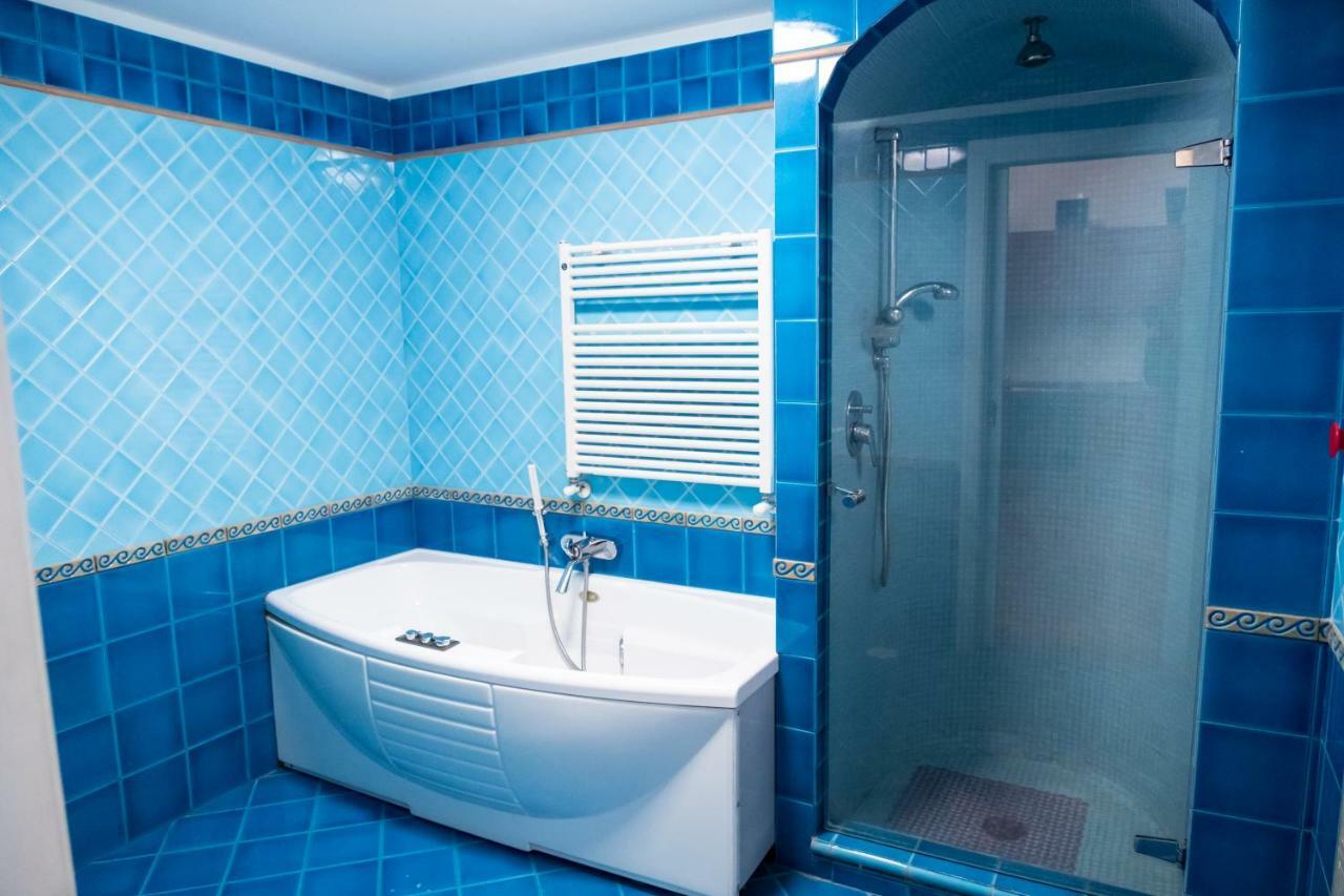 Il Salotto Di Nonna Cornelia 2 Hotel Napoli Ngoại thất bức ảnh