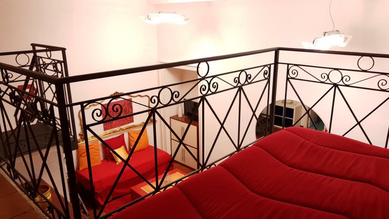 Il Salotto Di Nonna Cornelia 2 Hotel Napoli Ngoại thất bức ảnh