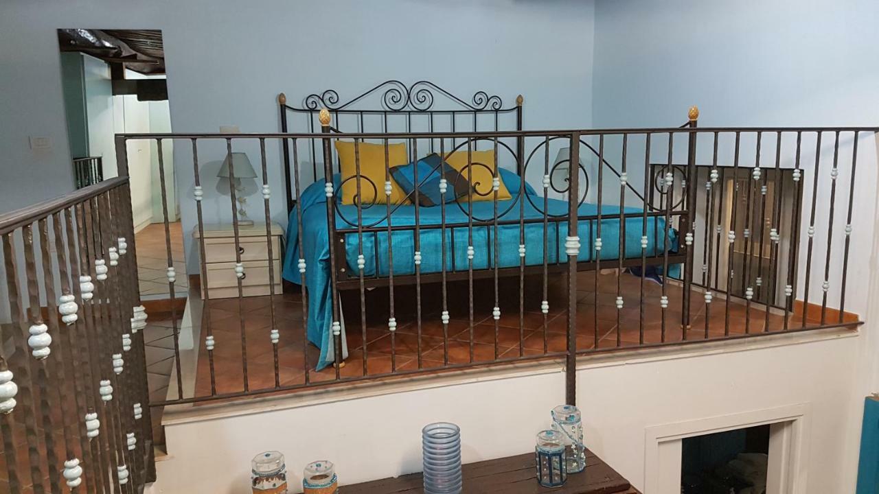 Il Salotto Di Nonna Cornelia 2 Hotel Napoli Ngoại thất bức ảnh